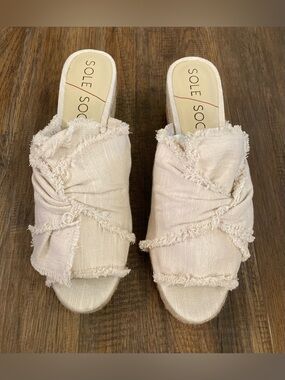 Never Worn - Sole Society Carima Linen Wedge Sandals